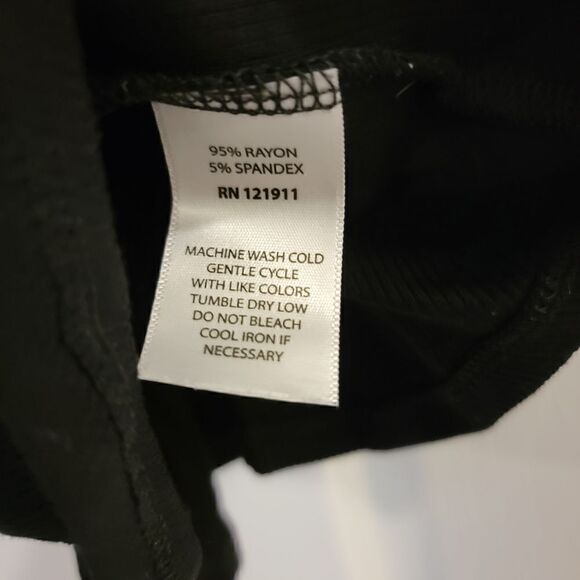 LNA Cielo Tank ribbed cross back crop tank top black size medium NWT - Picture 6 of 8